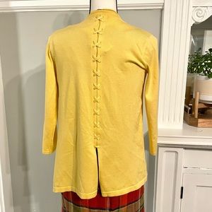 Yellow criss-cross detail cardigan !